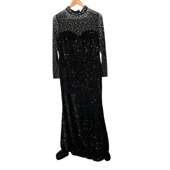 FAERIESTY Velvet Mesh Long Sleeve Sequin Pearl Embellished Maxi Ballgown - Picture 2 of 13